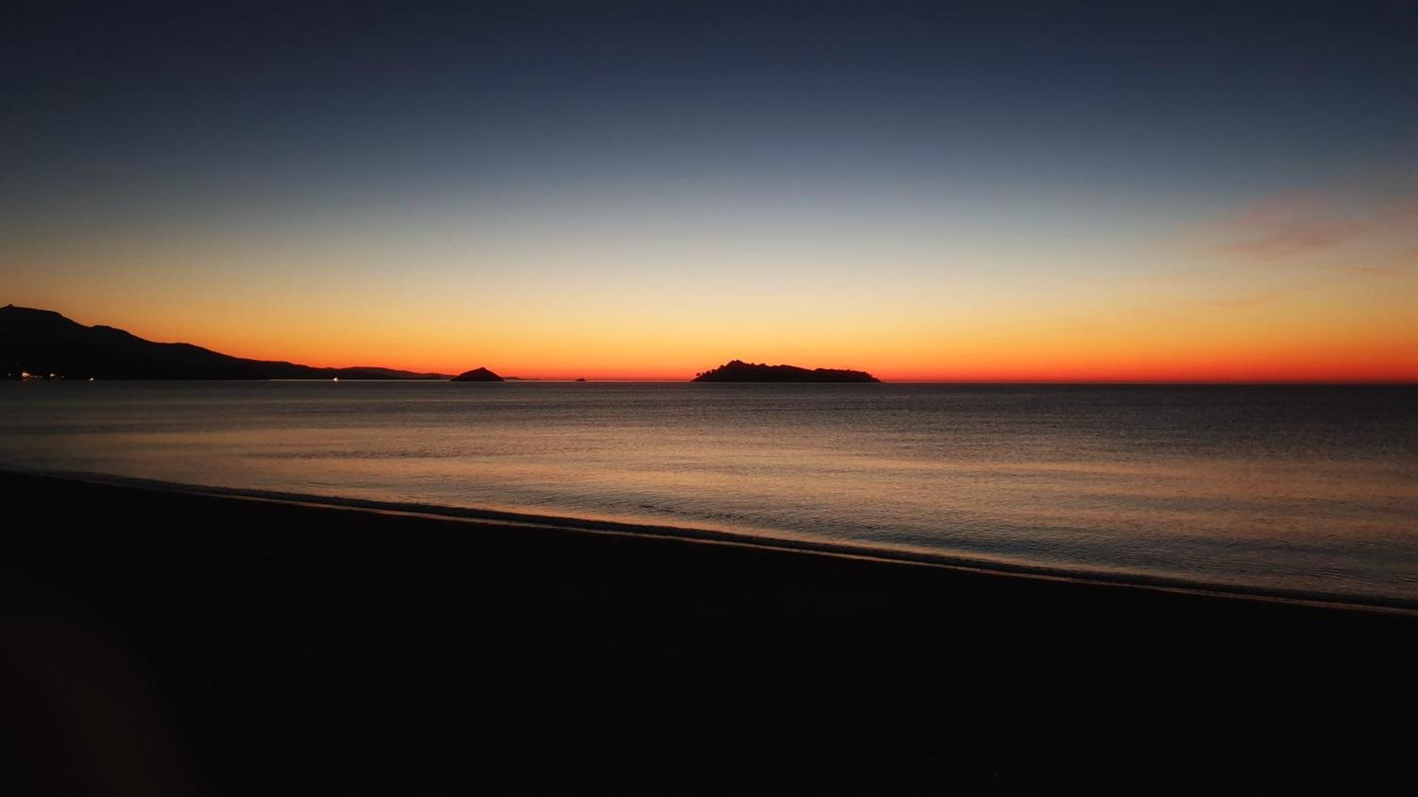 Coastline Petra (Lesbos) Exterior foto