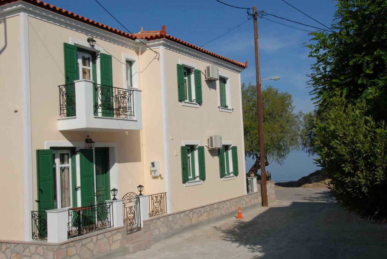 Coastline Petra (Lesbos) Exterior foto